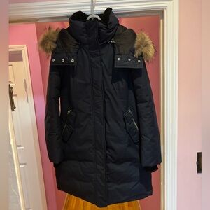 MACKAGE KERRY DOWN COAT/JACKET IN NAVY SIZE M